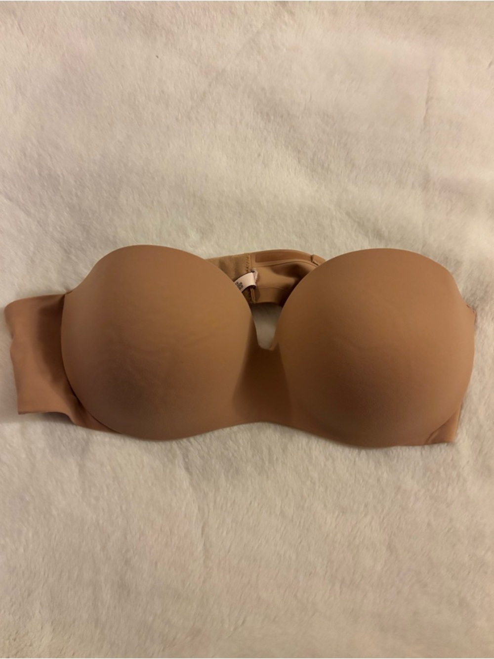 Victoria's Secret Strapless Bandeau Bra in Nude
